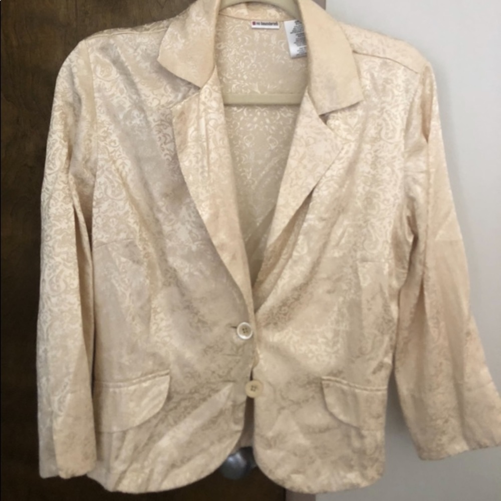 gold detailed blazer